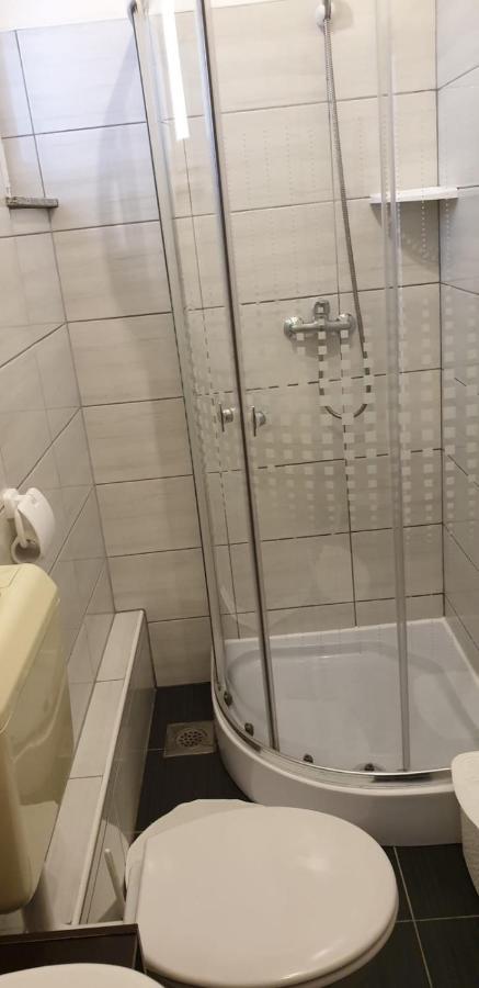 Apartments And Rooms Ivana كرك المظهر الخارجي الصورة